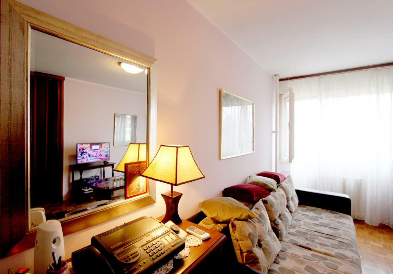 Appartement Bohemian Rhapsody Nbg à Belgrade Extérieur photo