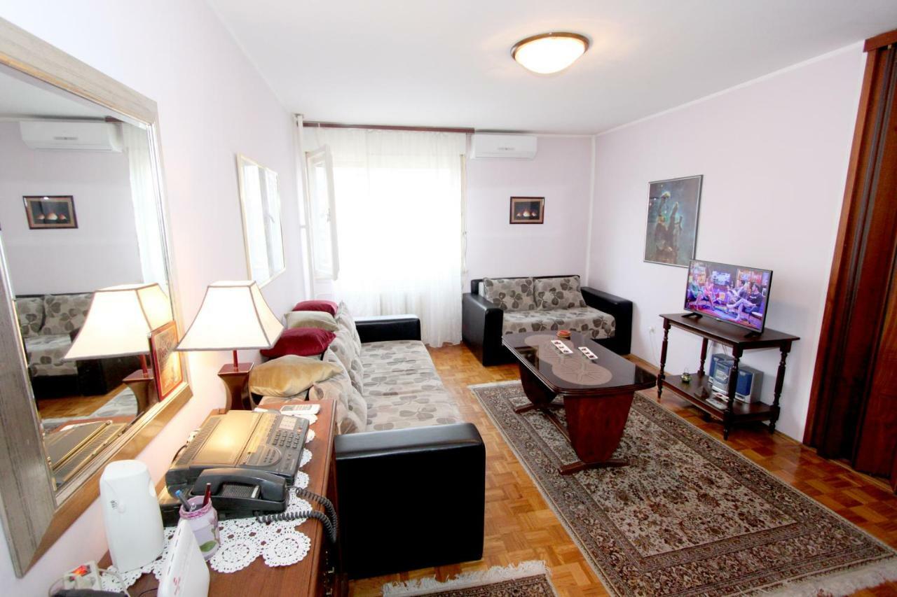 Appartement Bohemian Rhapsody Nbg à Belgrade Extérieur photo